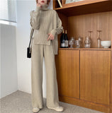 【Final Sale】Turtle Neck Slit Sweater+Knit Loose Fit Pants Set (include sweater+pants)