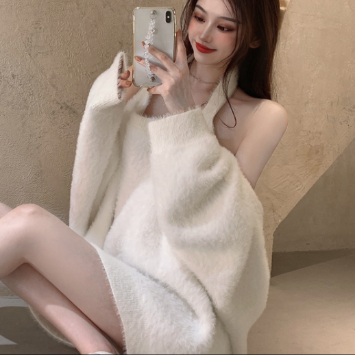 【Final Sale】Halter Style Fluffy Sweater Dress